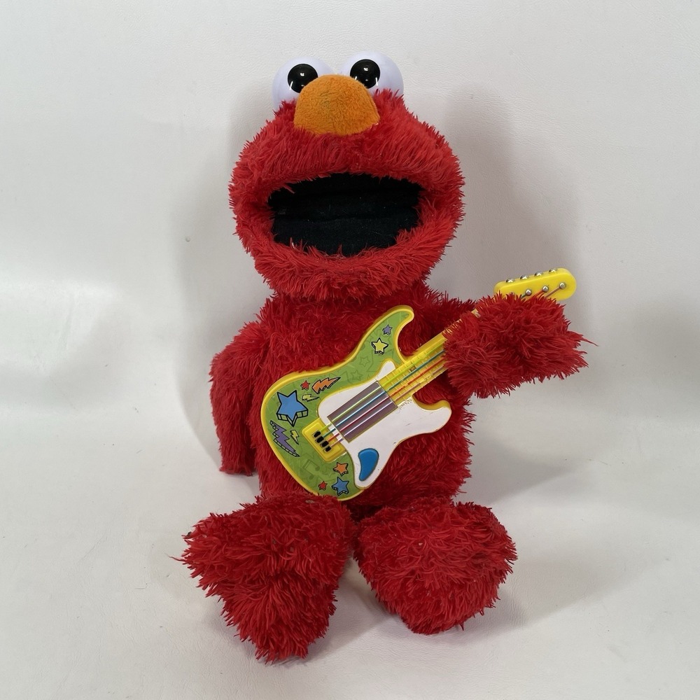 Playskool Sesame Street Rock and Rhyme Elmo Talking 14" Plush Toy E9227 - Works